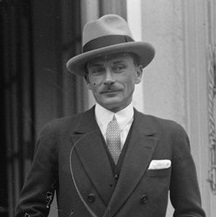 lucien-lelong2